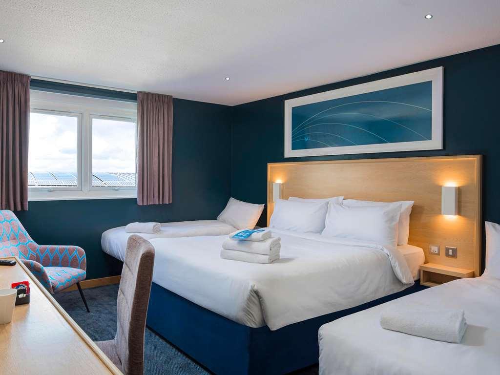 Travelodge Ashford Room photo