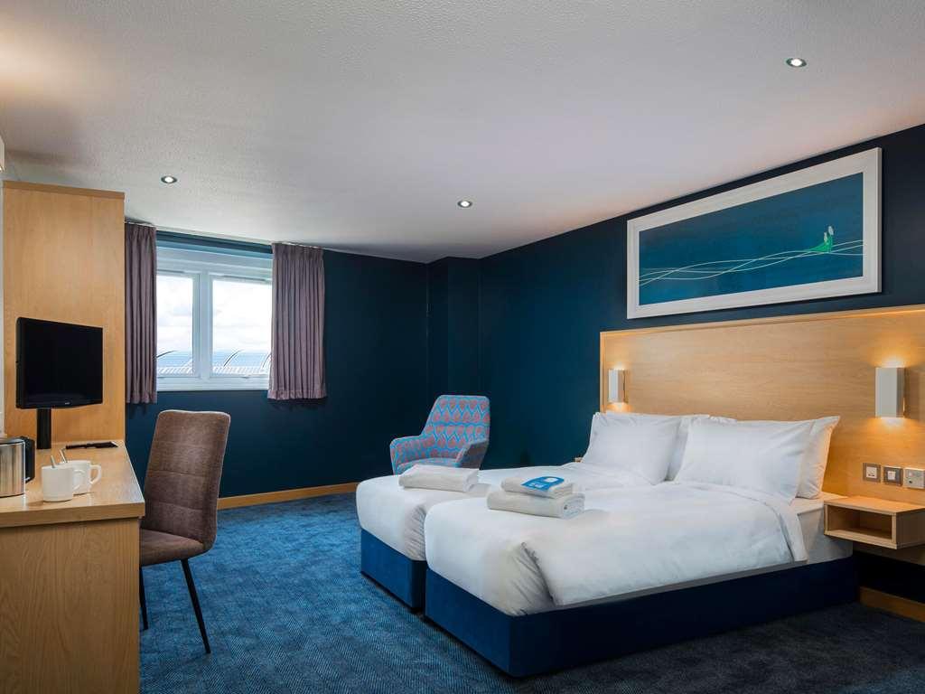 Travelodge Ashford Room photo