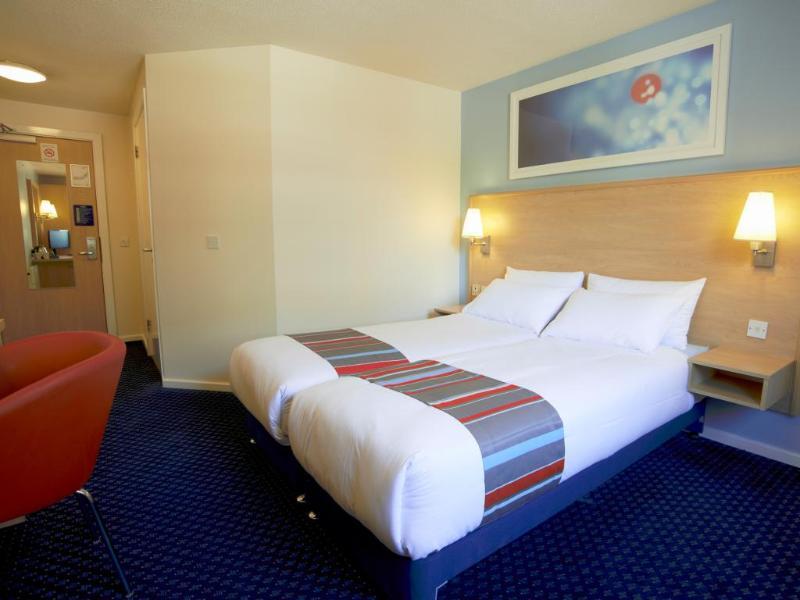 Travelodge Ashford Exterior photo