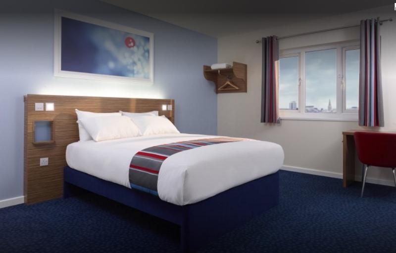 Travelodge Ashford Exterior photo