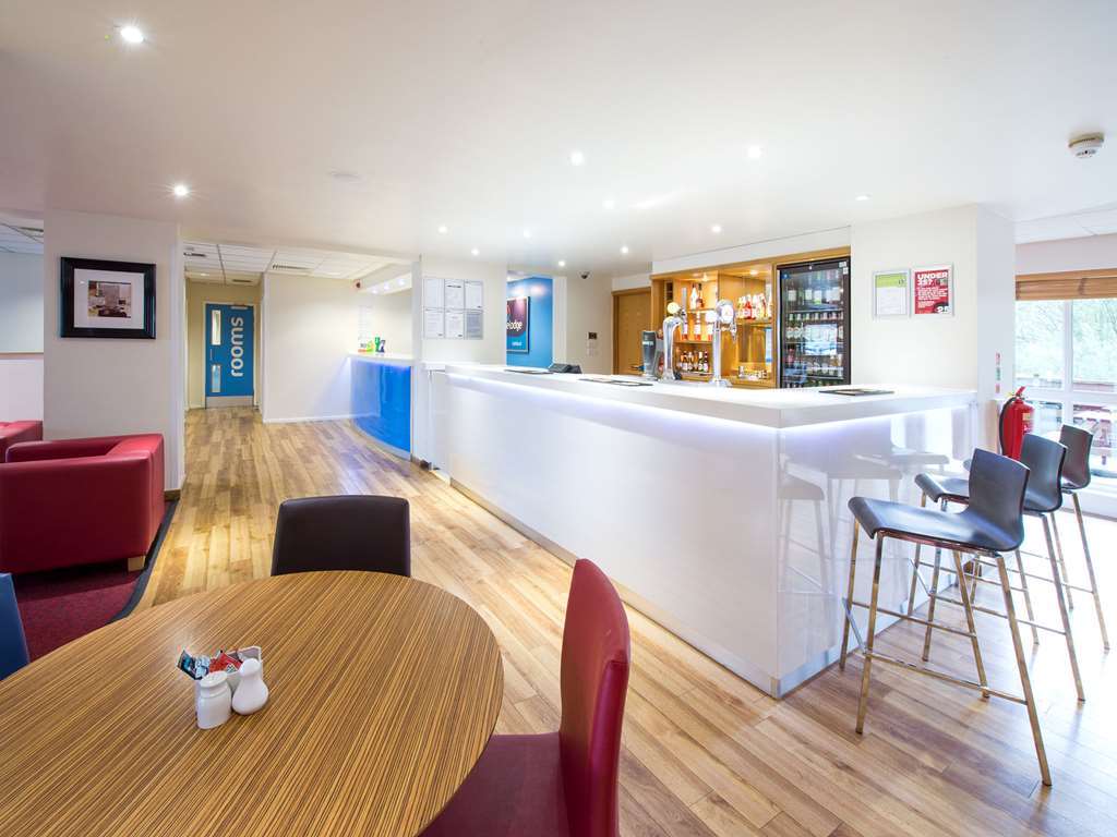 Travelodge Ashford Restaurant photo