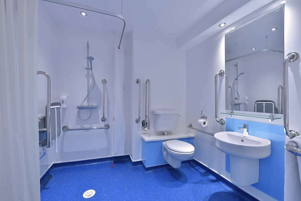 Travelodge Ashford Room photo